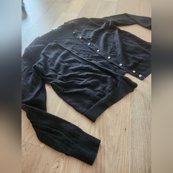 A NEW DAY | Simple black waist-length cardigan - Picture 3 of 5